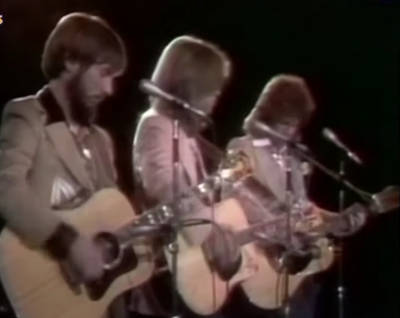 America – Sister Golden Hair