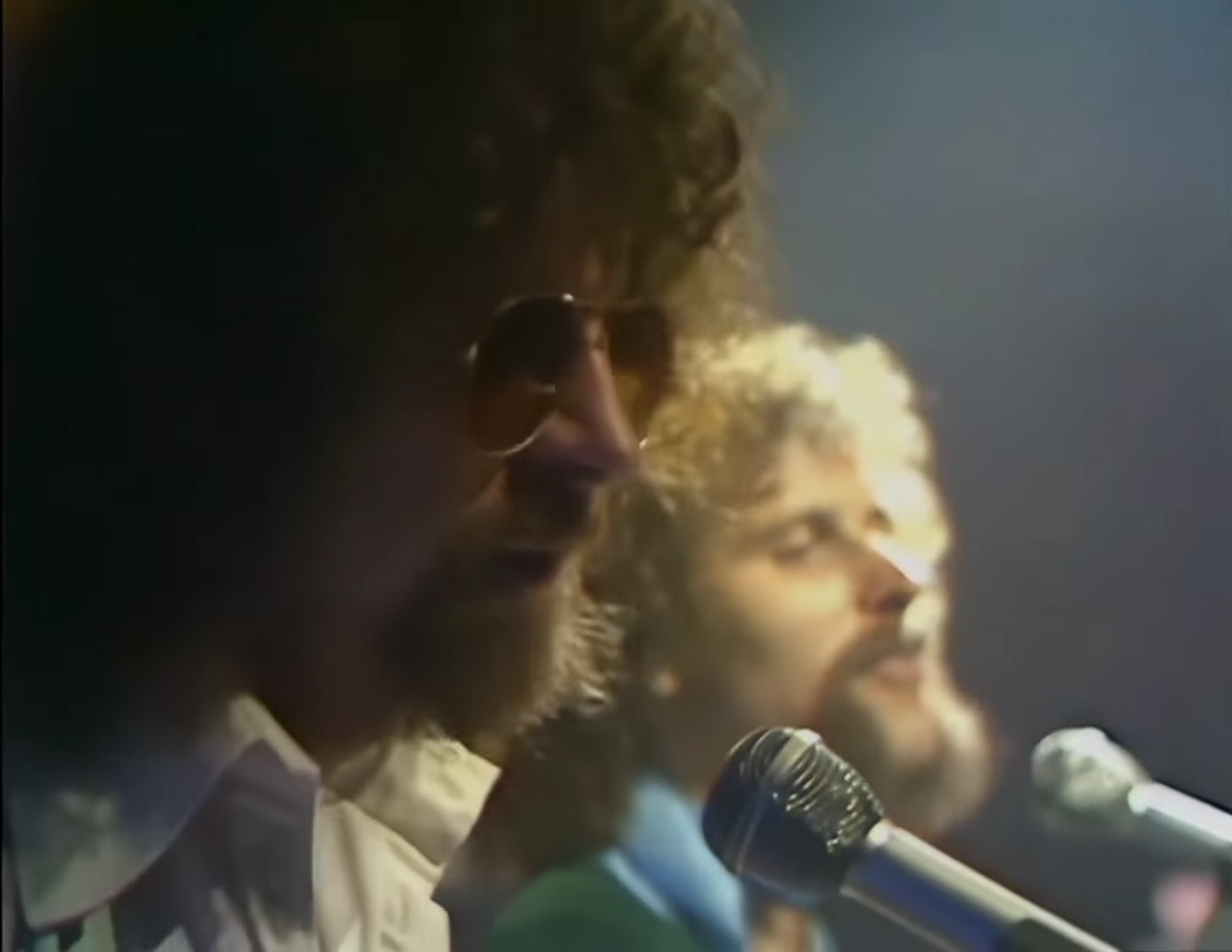 Electric Light Orchestra – Telephone Line