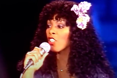 Donna Summer – Dim All The Lights