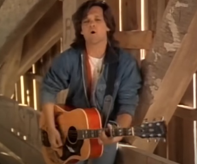 John Mellencamp – Pink Houses