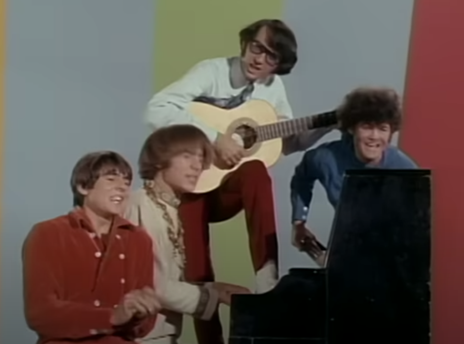 The Monkees – Daydream Believer
