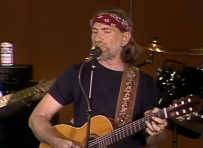 Willie Nelson – Always On My Mind